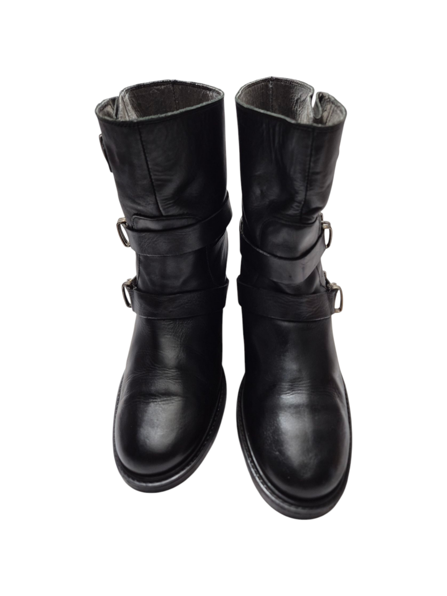 Zara N°40 cuero