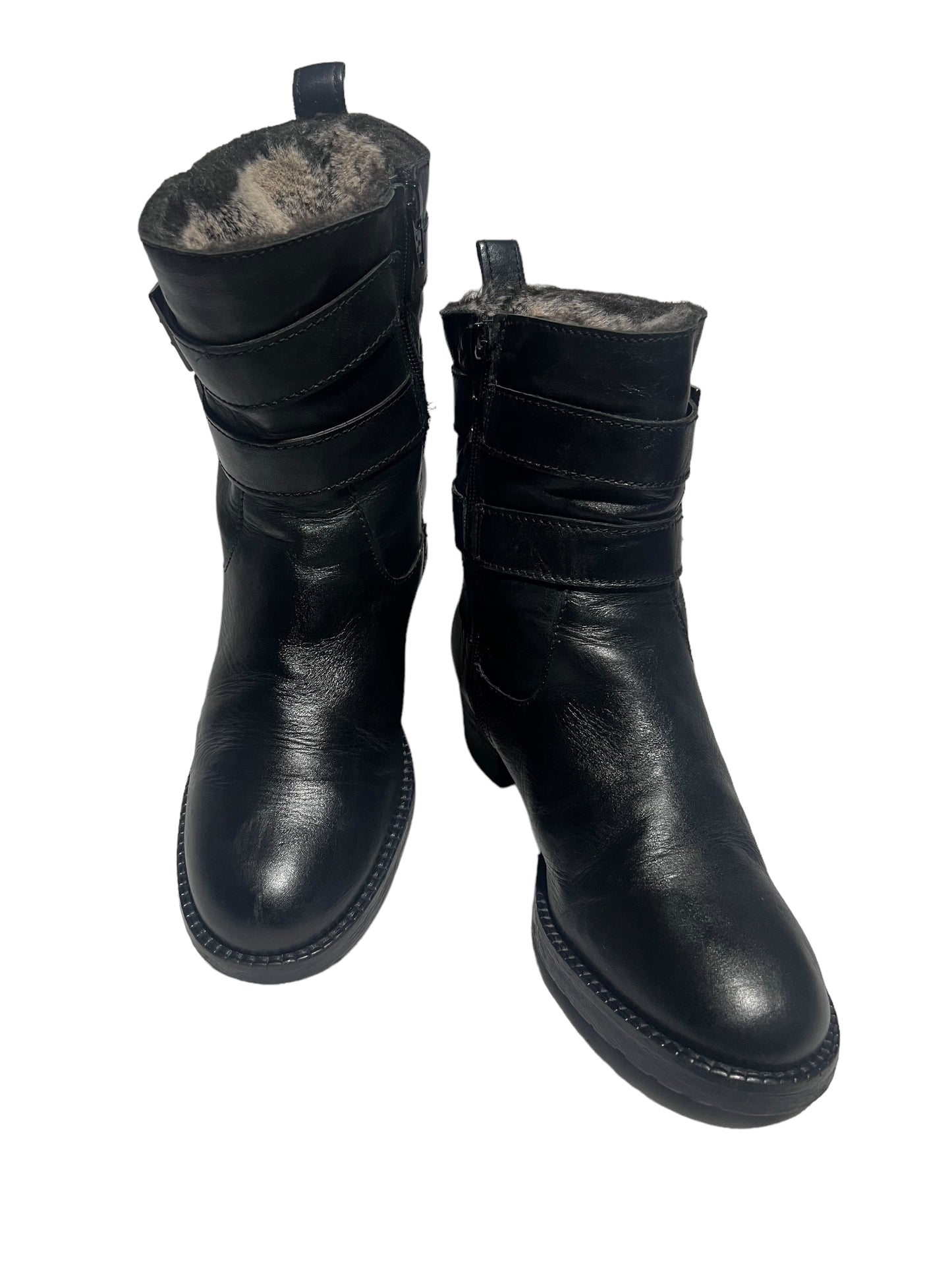 Bota N°40 cuero