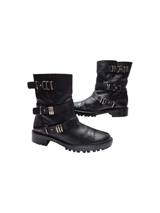 Zara N°40 cuero