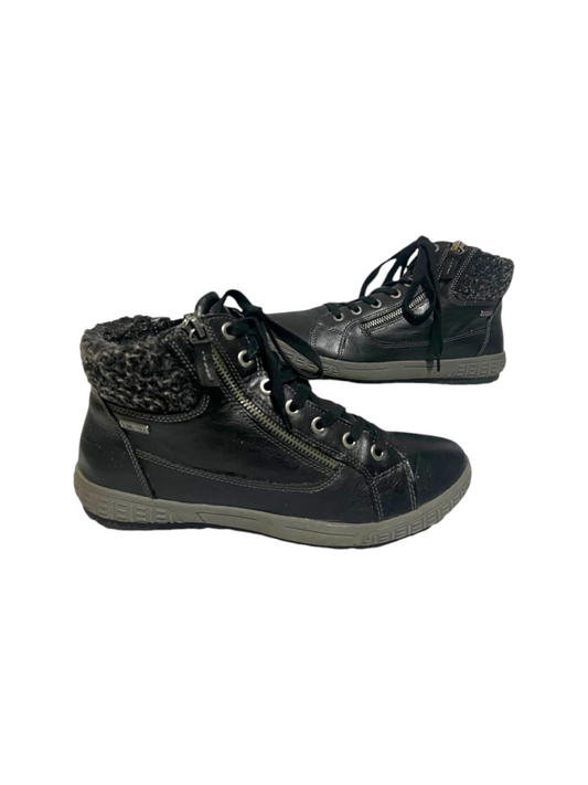 Zapatilla N°42